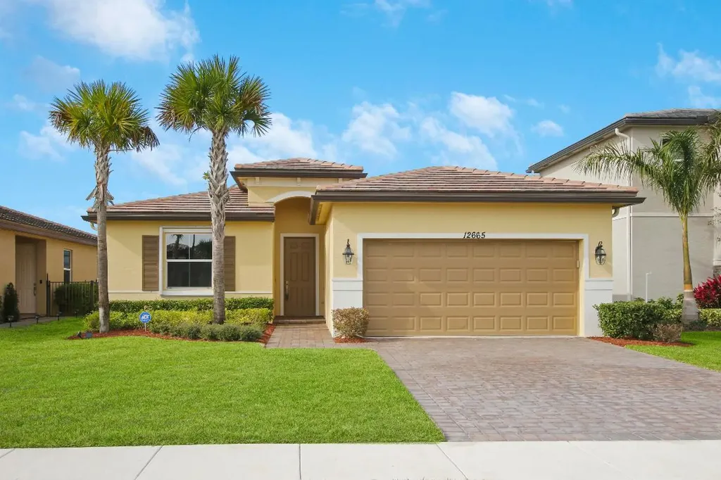 12665 NW Milestone Place Port St Lucie FL 34987