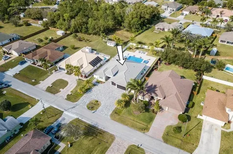 5859 NW Leghorn Avenue Port St Lucie FL 34986