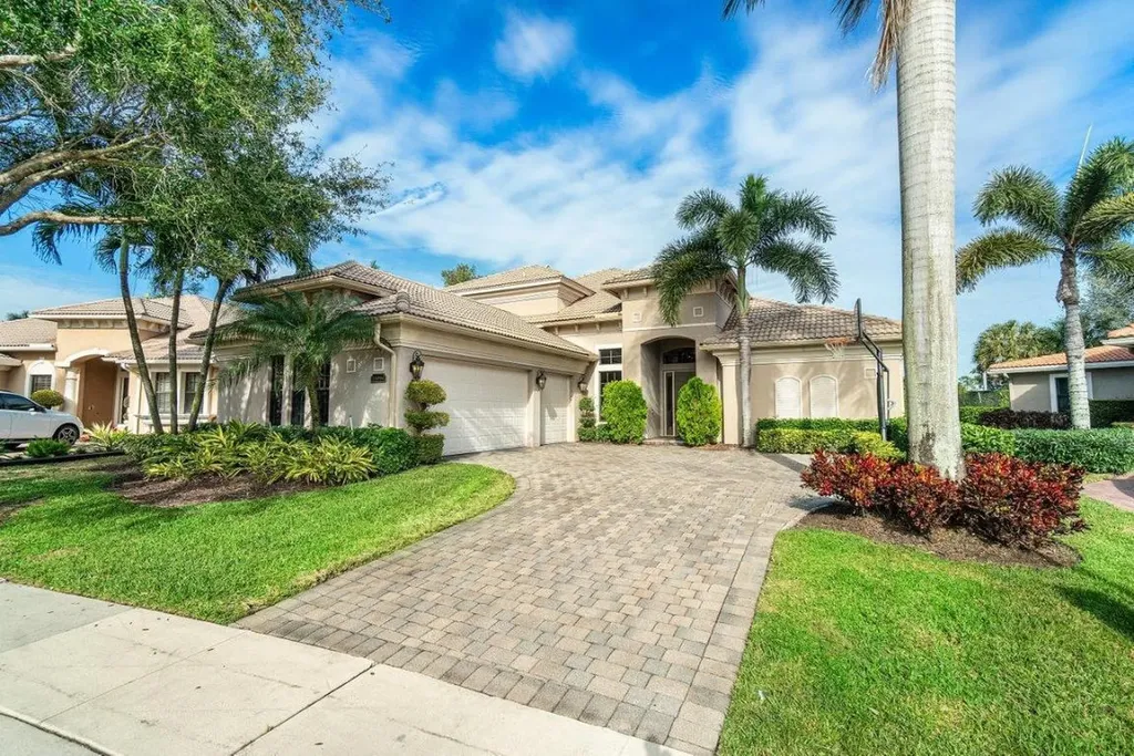 15994 Rosecroft Terrace Delray Beach FL 33446