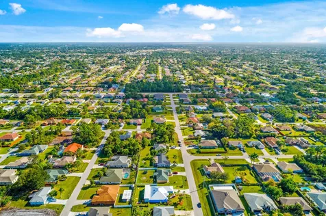 1441 SW Bargello Avenue Port St Lucie FL 34953