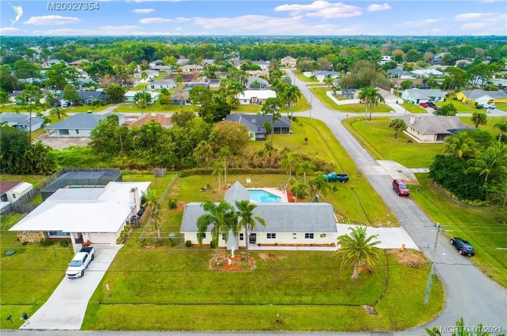 791 SE Polynesian Avenue Port St Lucie FL 34983