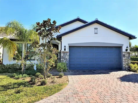 448 SE Bancroft Court Port St Lucie FL 34984