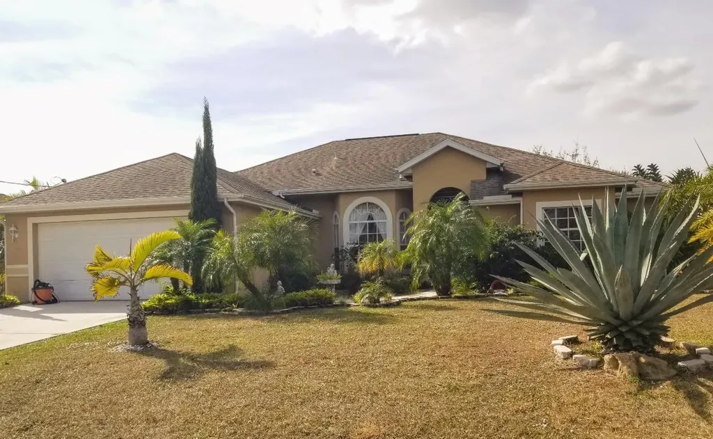 3648 SW Hale Street Port St Lucie FL 34953