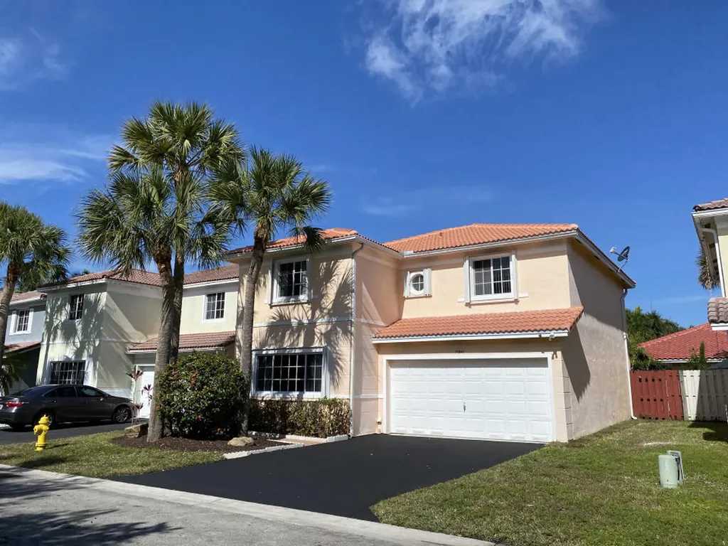 11041 NW 1st Street Plantation FL 33324
