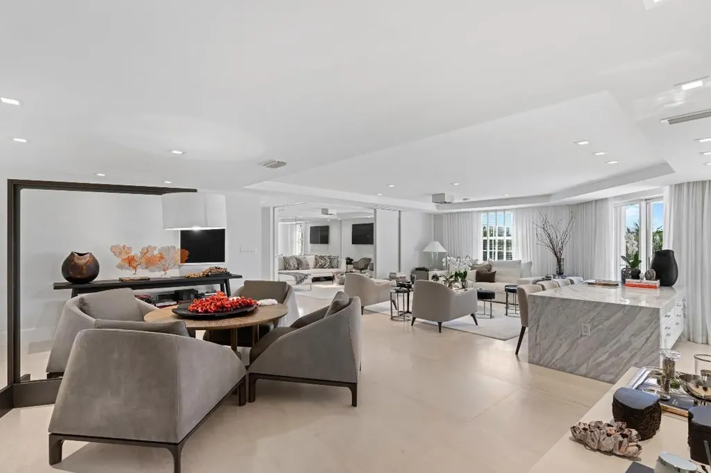 330 Cocoanut Row Palm Beach FL 33480