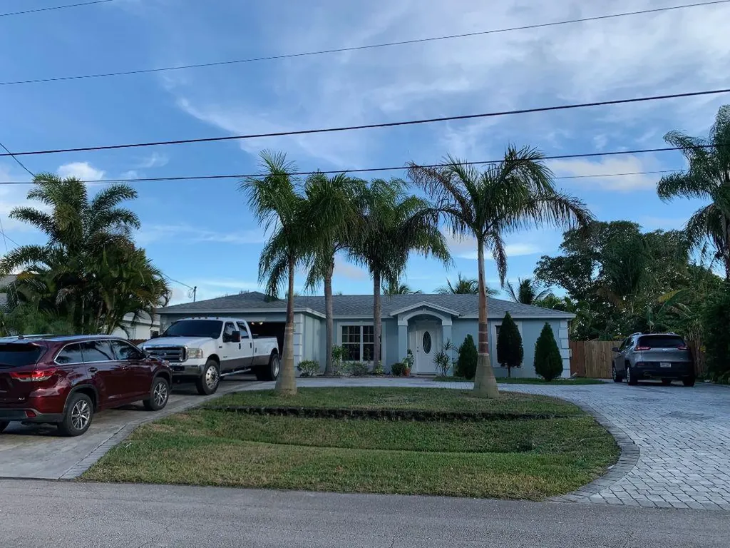 426 SW Dalton Circle Port St Lucie FL 34953