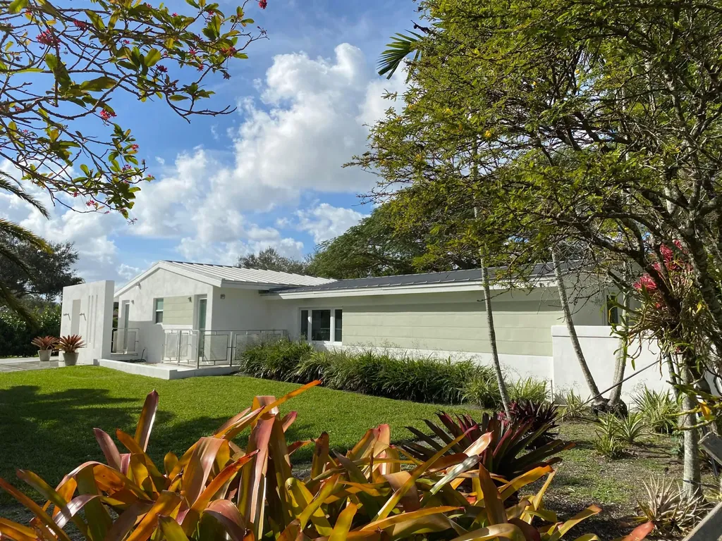 10000 SW 83rd Avenue Miami FL 33156