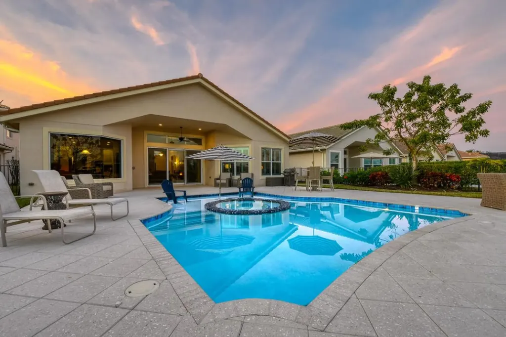 138 Lucia Court Jupiter FL 33478