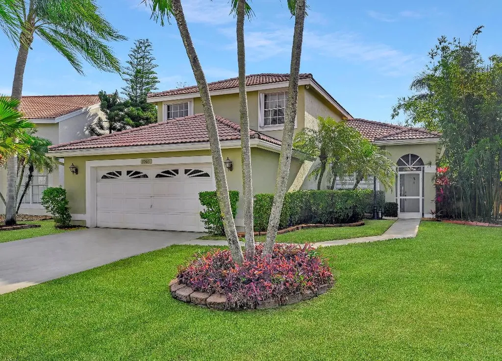 7066 Geneva Lakes Court Lake Worth FL 33467