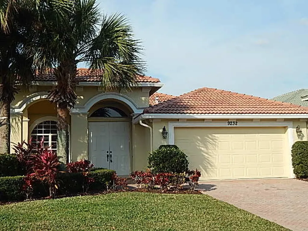 9232 Short Chip Circle Port St Lucie FL 34986