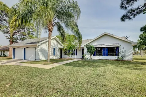 2513 SE Morningside Boulevard Port St Lucie FL 34952