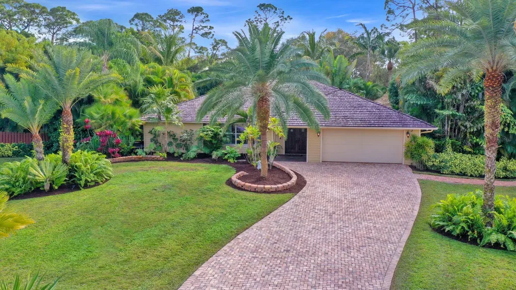 9162 Winding Woods Drive Lake Worth FL 33467
