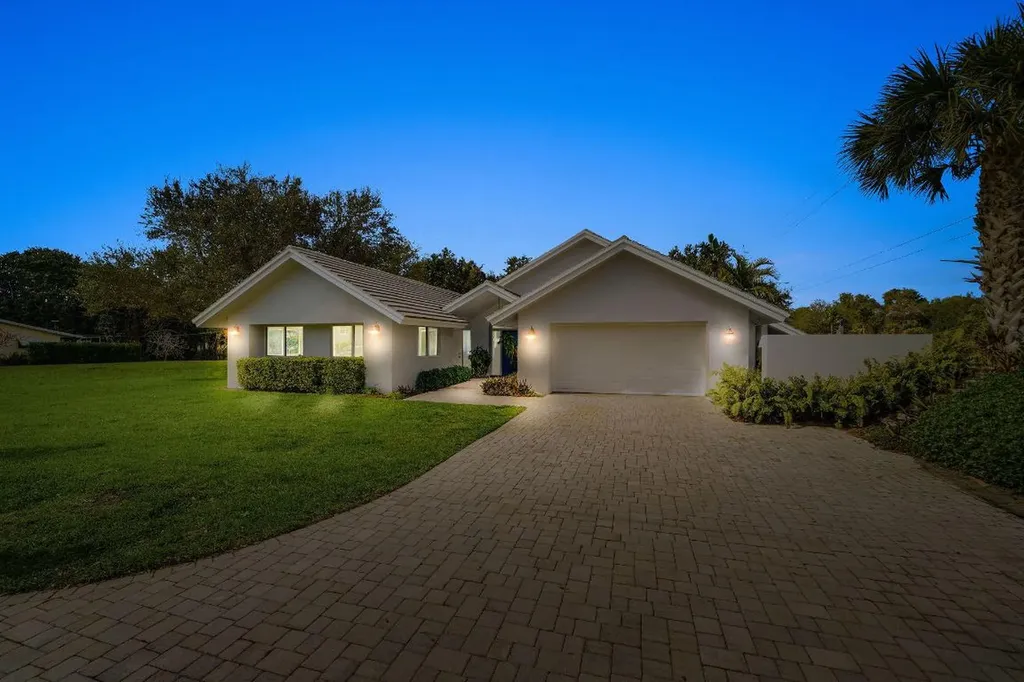 3997 NW 5th Avenue Boca Raton FL 33431