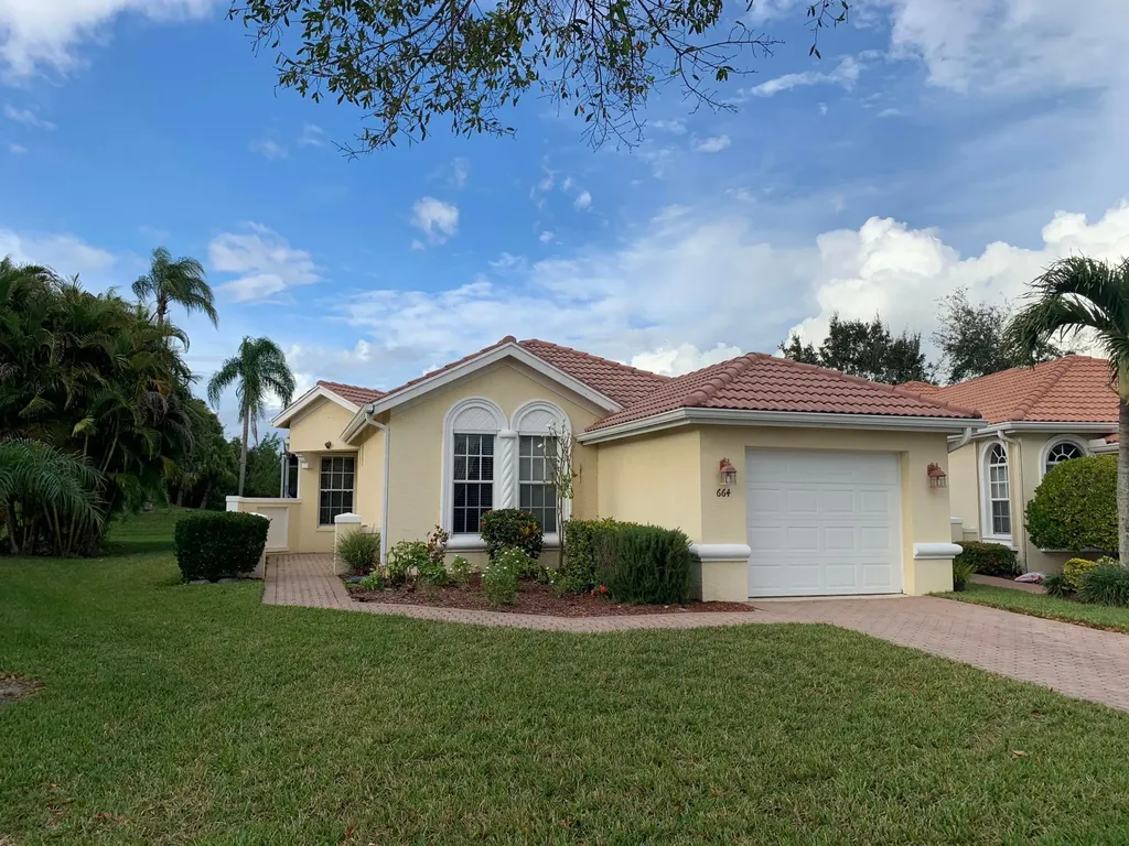 664 SW Treasure Cove Port St Lucie FL 34986