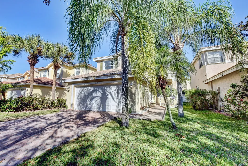 5037 Northern Lights Drive Greenacres FL 33463