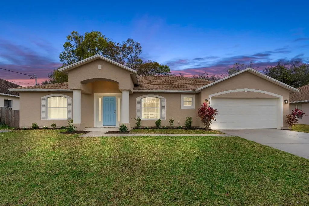 2468 SW Waikiki Street Port St Lucie FL 34953