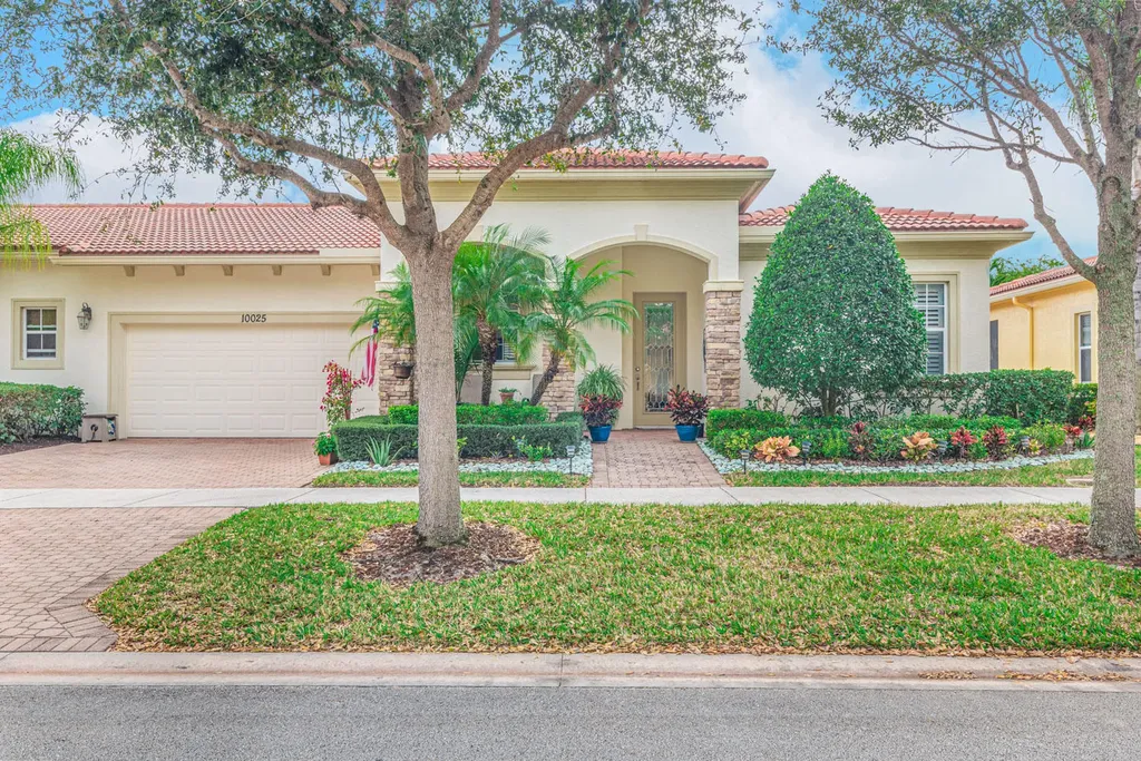 10025 SW Canossa Way Port St Lucie FL 34986