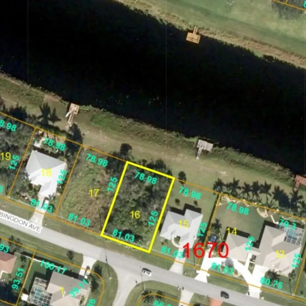 1591 SW Abingdon Avenue Port St Lucie FL 34953