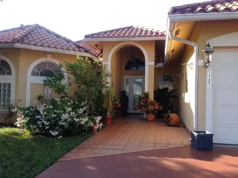 1721 Pierce Drive Lake Worth Beach FL 33460