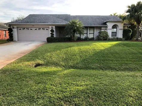 1066 SE Damask Avenue Port St Lucie FL 34983