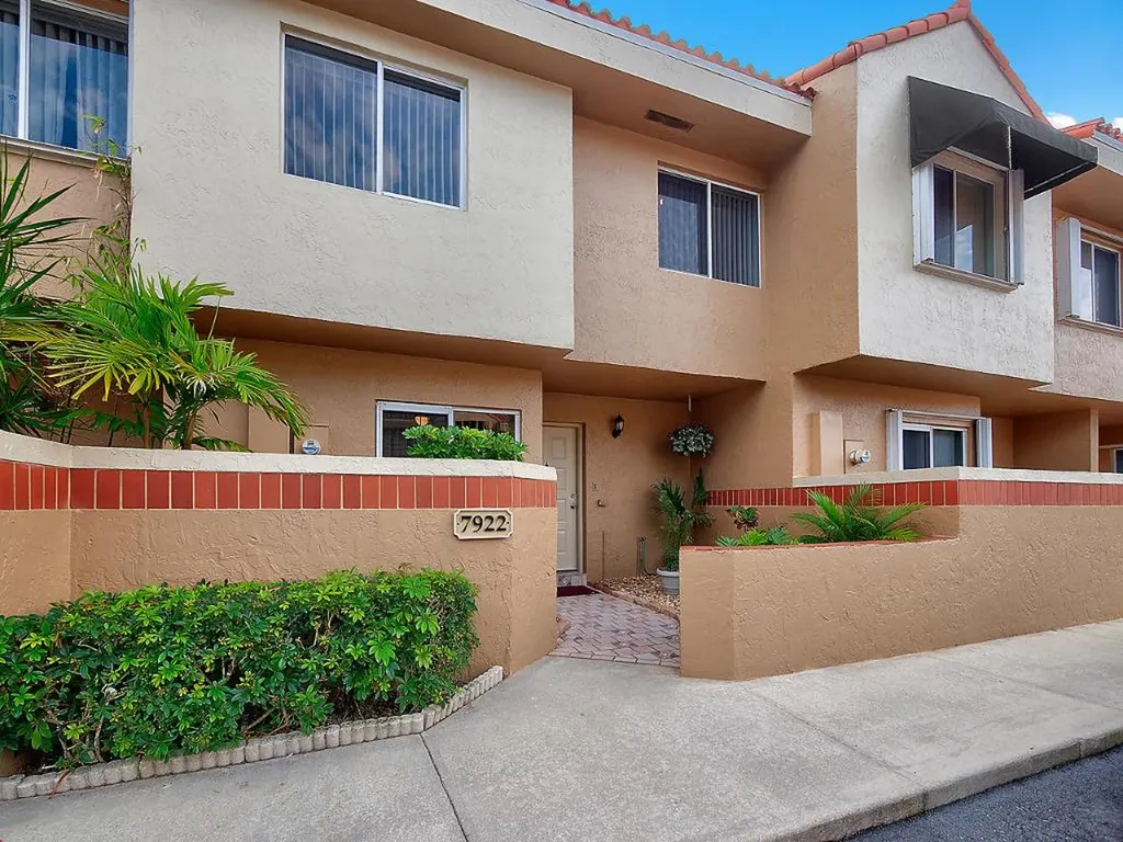 7922 NW 7th Court Plantation FL 33324
