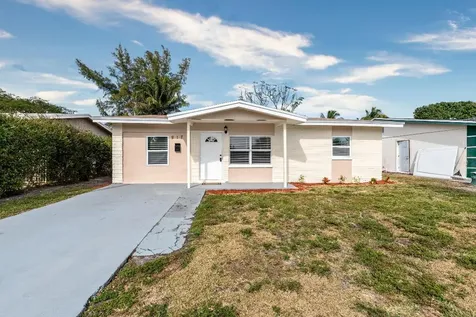 817 SW 4th Street Delray Beach FL 33444