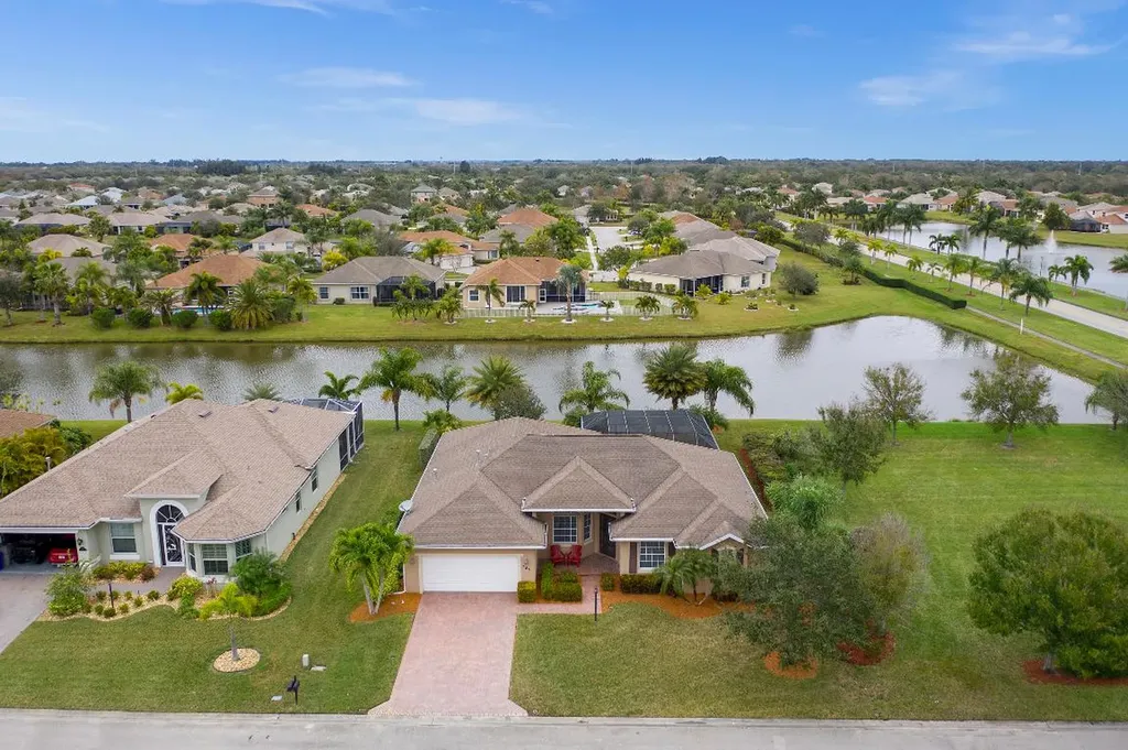 785 Fortunella Circle SW Vero Beach FL 32968