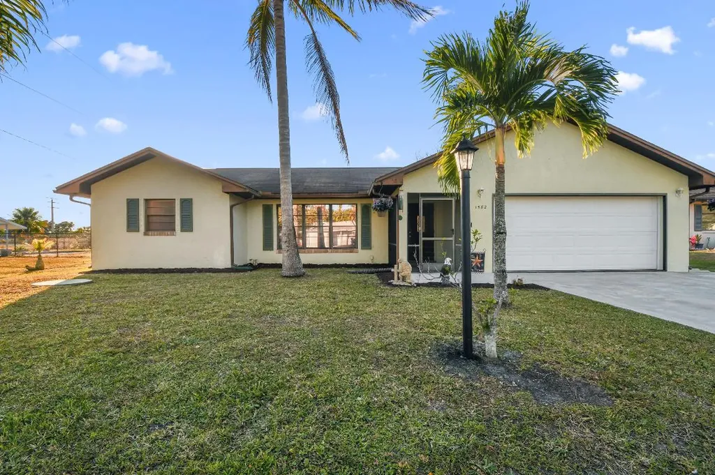 1582 SE Ladner Street Port St Lucie FL 34983