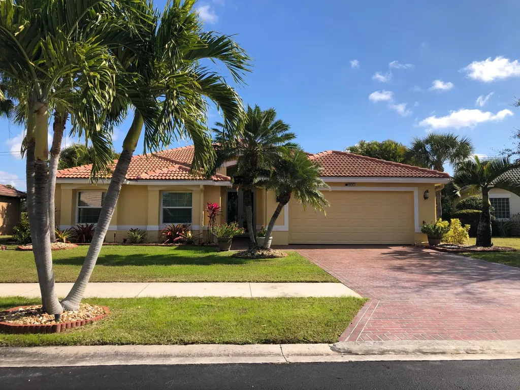 417 SW Crabapple Cove Port St Lucie FL 34986