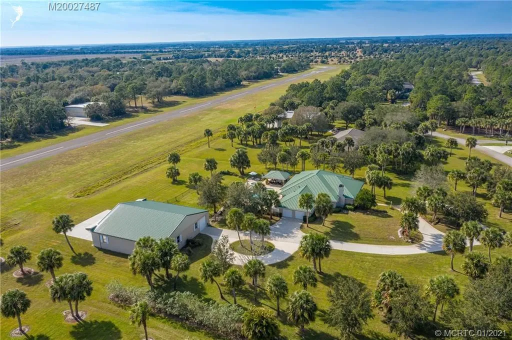 18603 Mach One Drive Port St Lucie FL 34987