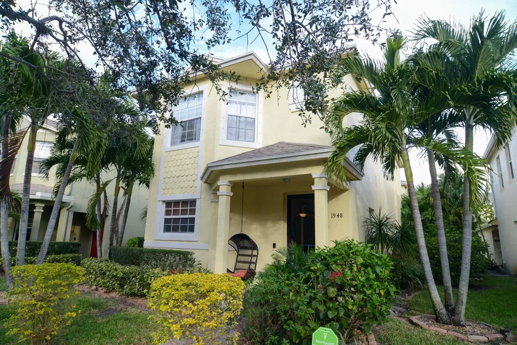 1948 SE Grand Drive Port St Lucie FL 34952
