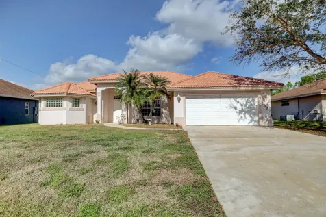 2337 SW Salmon Road Port St Lucie FL 34953
