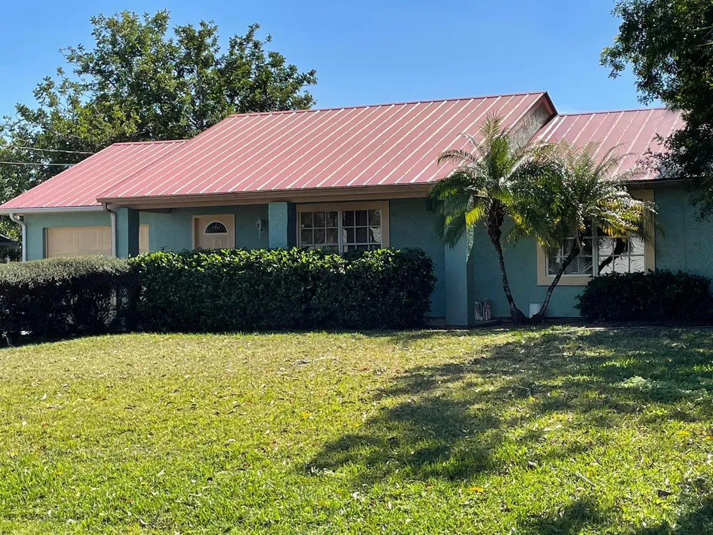 4473 NW Gimlet Avenue Port St Lucie FL 34983