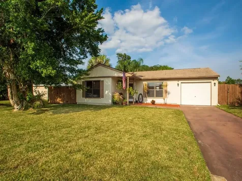 2096 SE Hideaway Circle Port St Lucie FL 34952