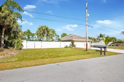 1245 SW Marmore Avenue Port St Lucie FL 34953