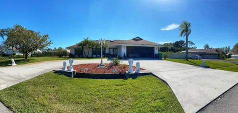 2549 SE Hamden Road Port St Lucie FL 34952