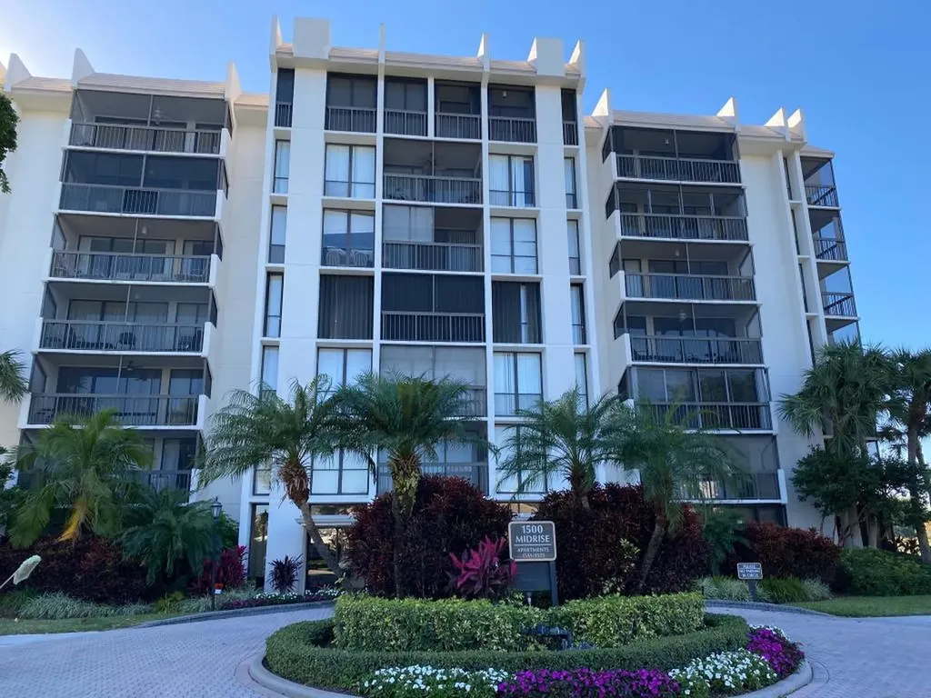 1535 Bridgewood Drive Boca Raton FL 33434