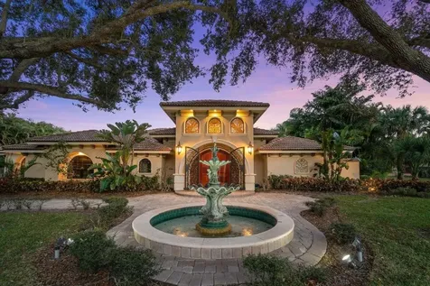 8340 Steeplechase Drive Palm Beach Gardens FL 33418