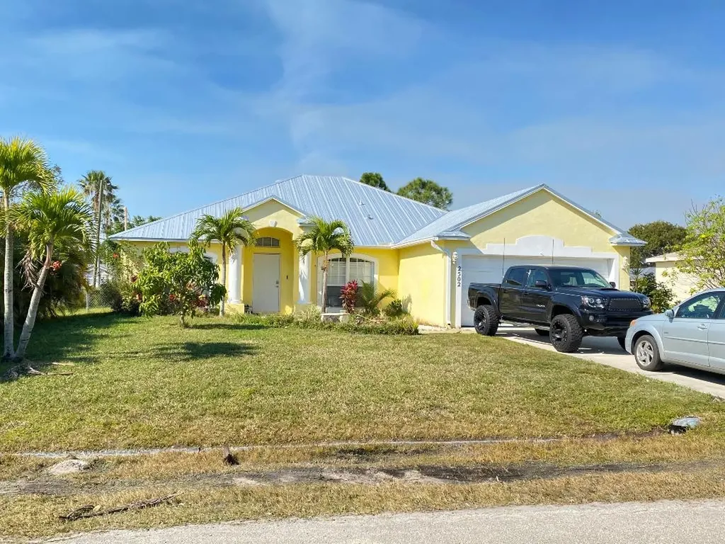 2502 SE Burton Street Port St Lucie FL 34952