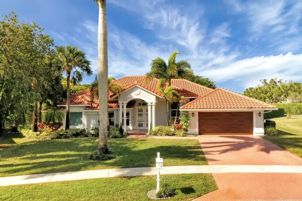 10863 Japonica Court Boca Raton FL 33498