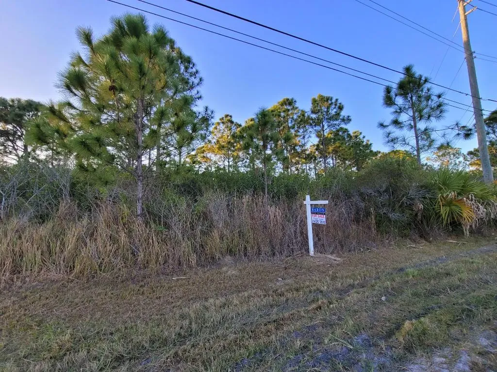 2506 SW Savage Boulevard Port St Lucie FL 34953