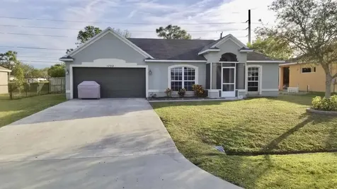1702 SE Minorca Avenue Port St Lucie FL 34952