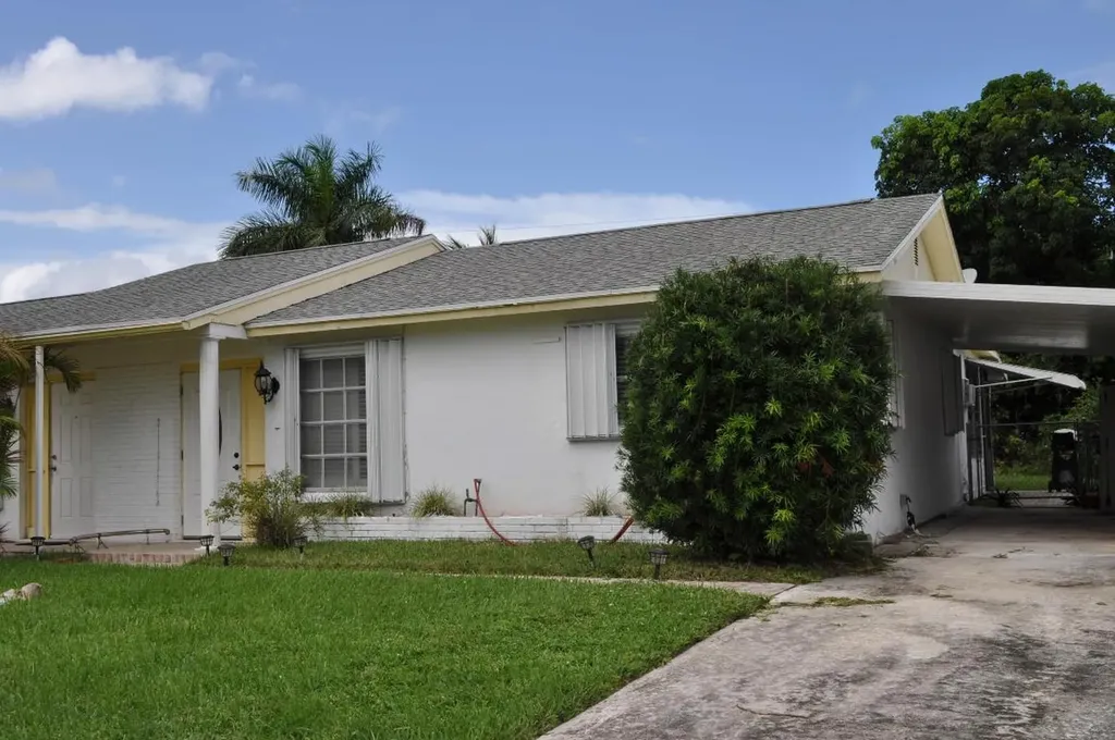 915 Riverwood Lane Jupiter FL 33458