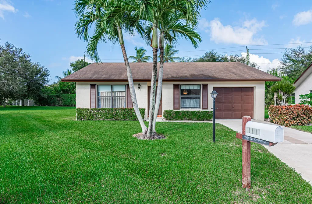 6347 Tall Cypress Circle Greenacres FL 33463