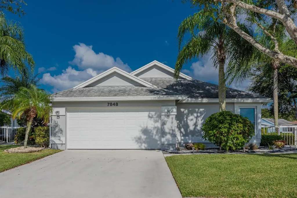 7848 Lake Champlain Court Delray Beach FL 33446