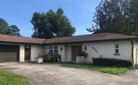 6901 Sebastian Road Fort Pierce FL 34951