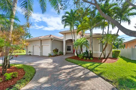 104 SW 128th Avenue Plantation FL 33325