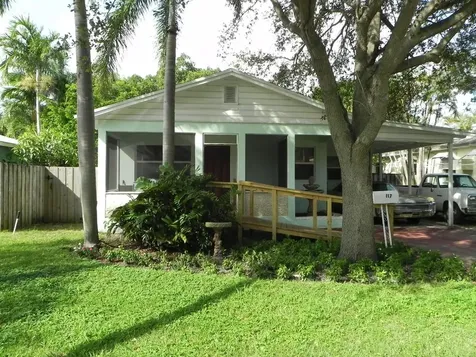 117 George Bush Boulevard Delray Beach FL 33444