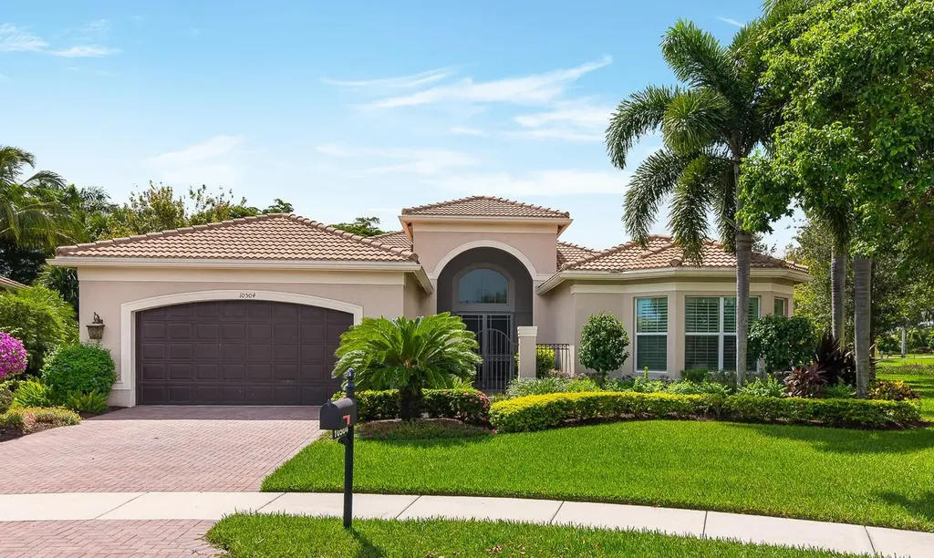 10504 Whitewind Circle Boynton Beach FL 33473