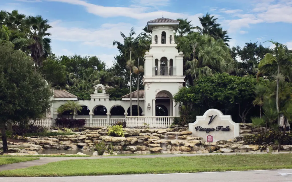 1428 NW Leonardo Circle Port St Lucie FL 34986